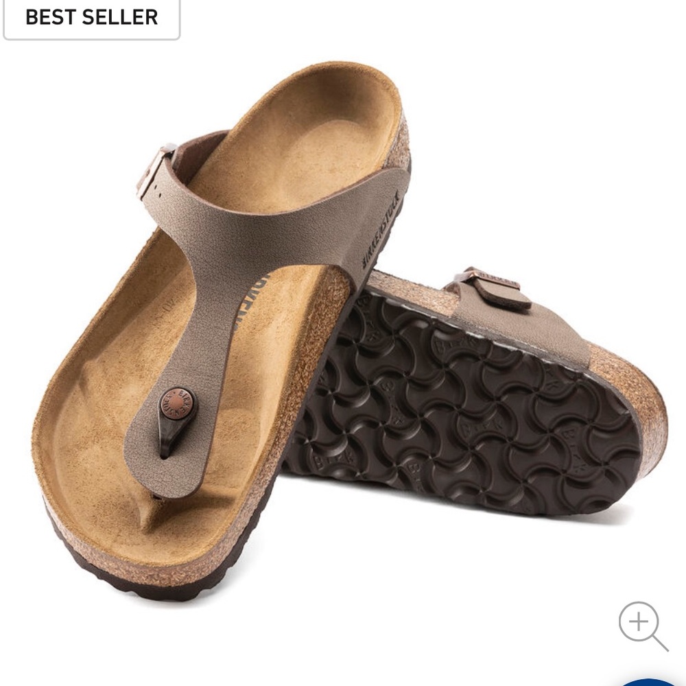 Birkenstock Gizeh Sandals in Mocha